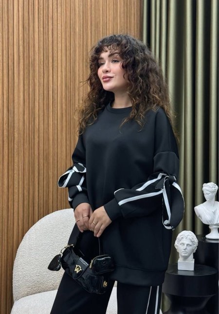 بدلة قطعتين عملية باللون الاسود